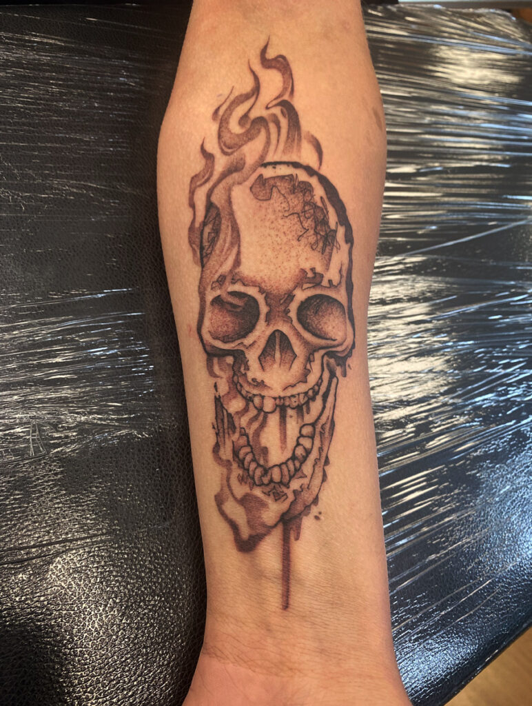 gothicskulldrippytattoo