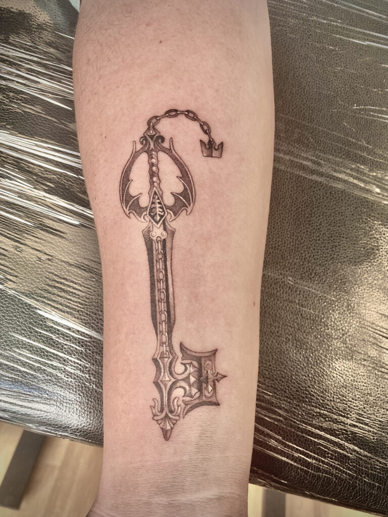 kingdomheartskeybladetattoo